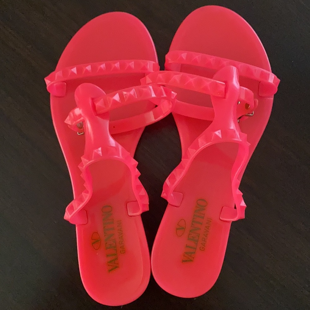 VALENTINO GARAVANI Hot Pink Jelly Sandals - Picture 7 of 13